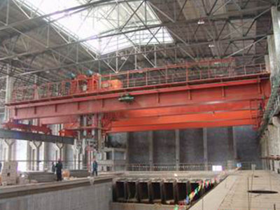 黑龍江碳素焙燒多功能起重機(jī)